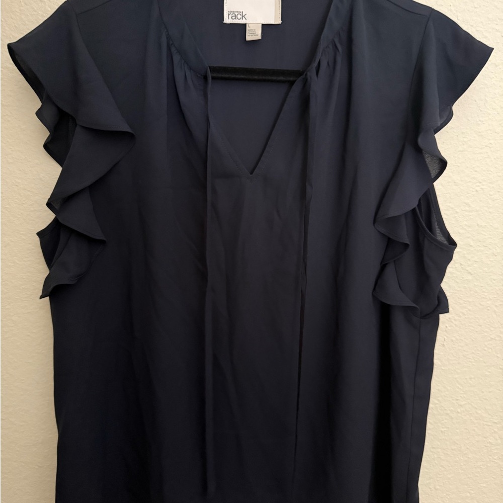 3 for $30 🔹 Short Sleeve Top with Ruffles- Size Large